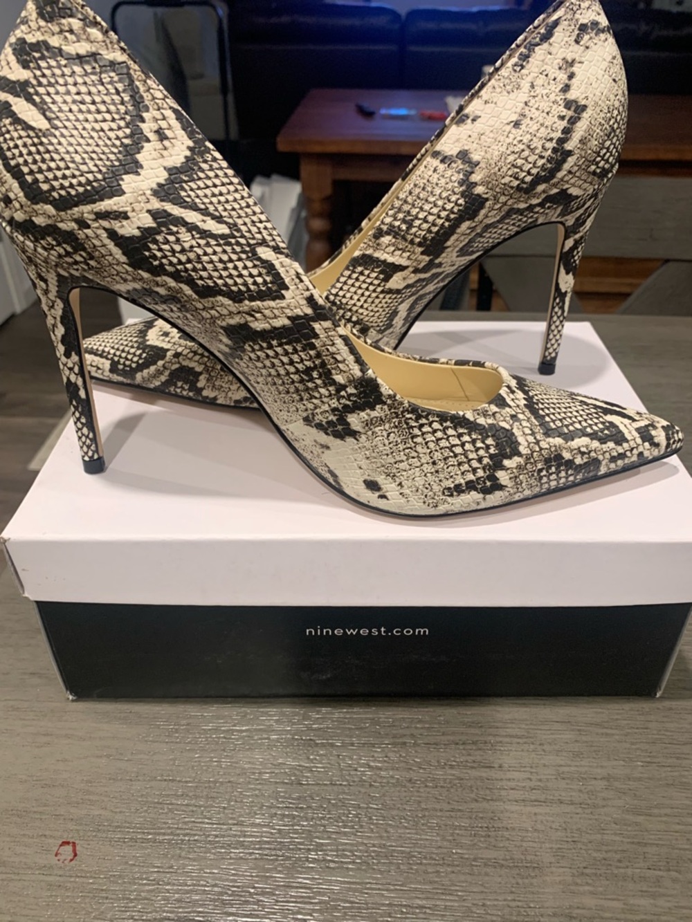 Nine West Black & White Snake-Print Pointed Toe Pumps - Picture 4 of 9